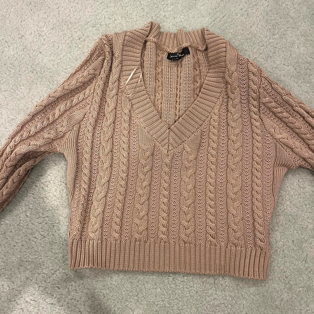 Cozy Cable Knit V-Neck Sweater - Tan